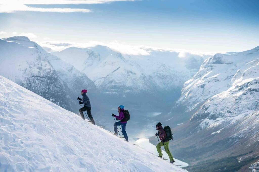 Hytte I Stryn Med Elbil Lader Exterior foto