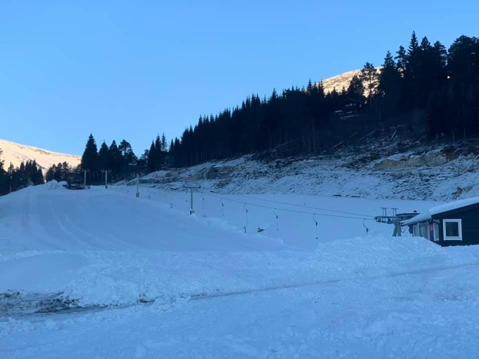Hytte I Stryn Med Elbil Lader Exterior foto